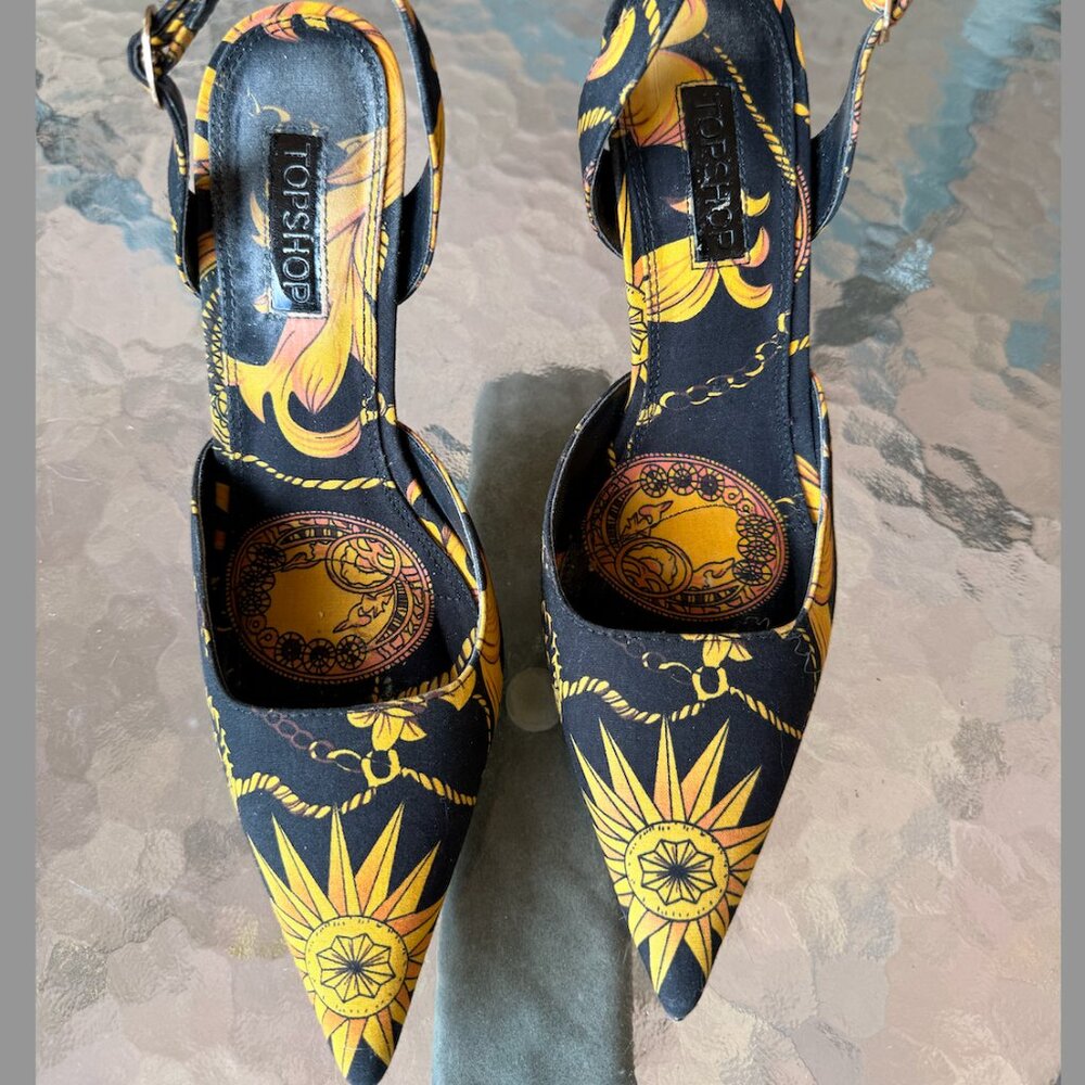 TOPSHOP Slingback Pumps (Size 7)